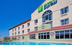 Holiday Inn Express Live Oak Fl 2*